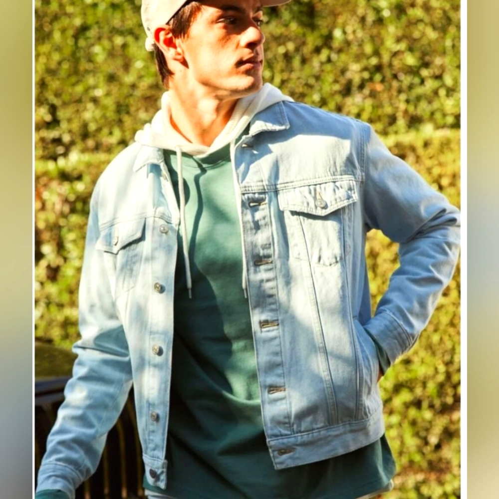 Forever 21 Men Denim Trucker Jean Jacket